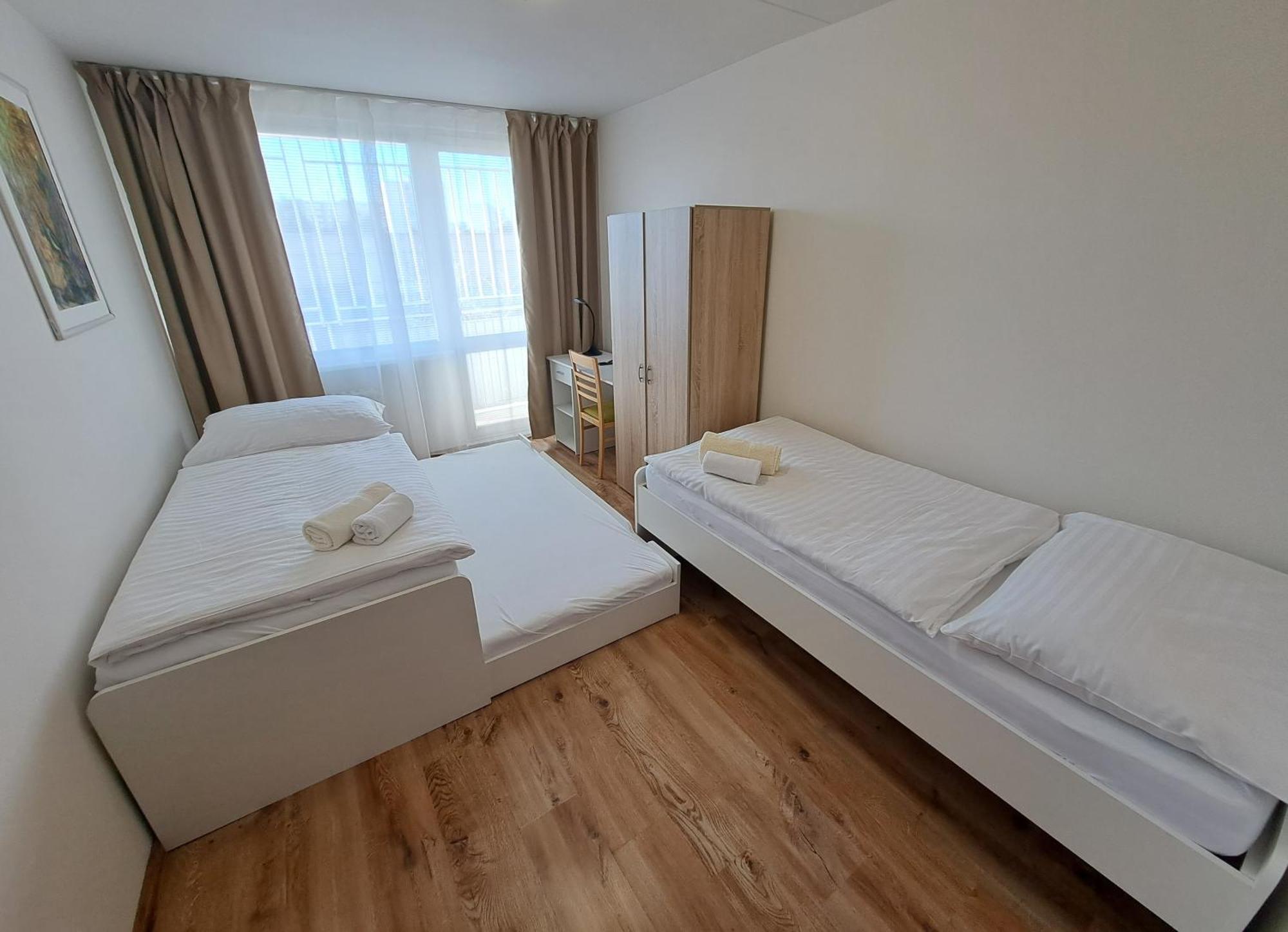Skolsky Internat Medicka 2 Hotel Kosice Exterior photo
